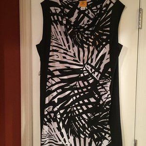 Black/white sleeveless dress size L
